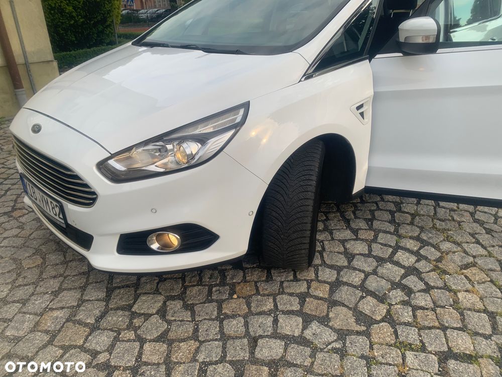 Ford S-Max 2.0 TDCi Titanium - 3
