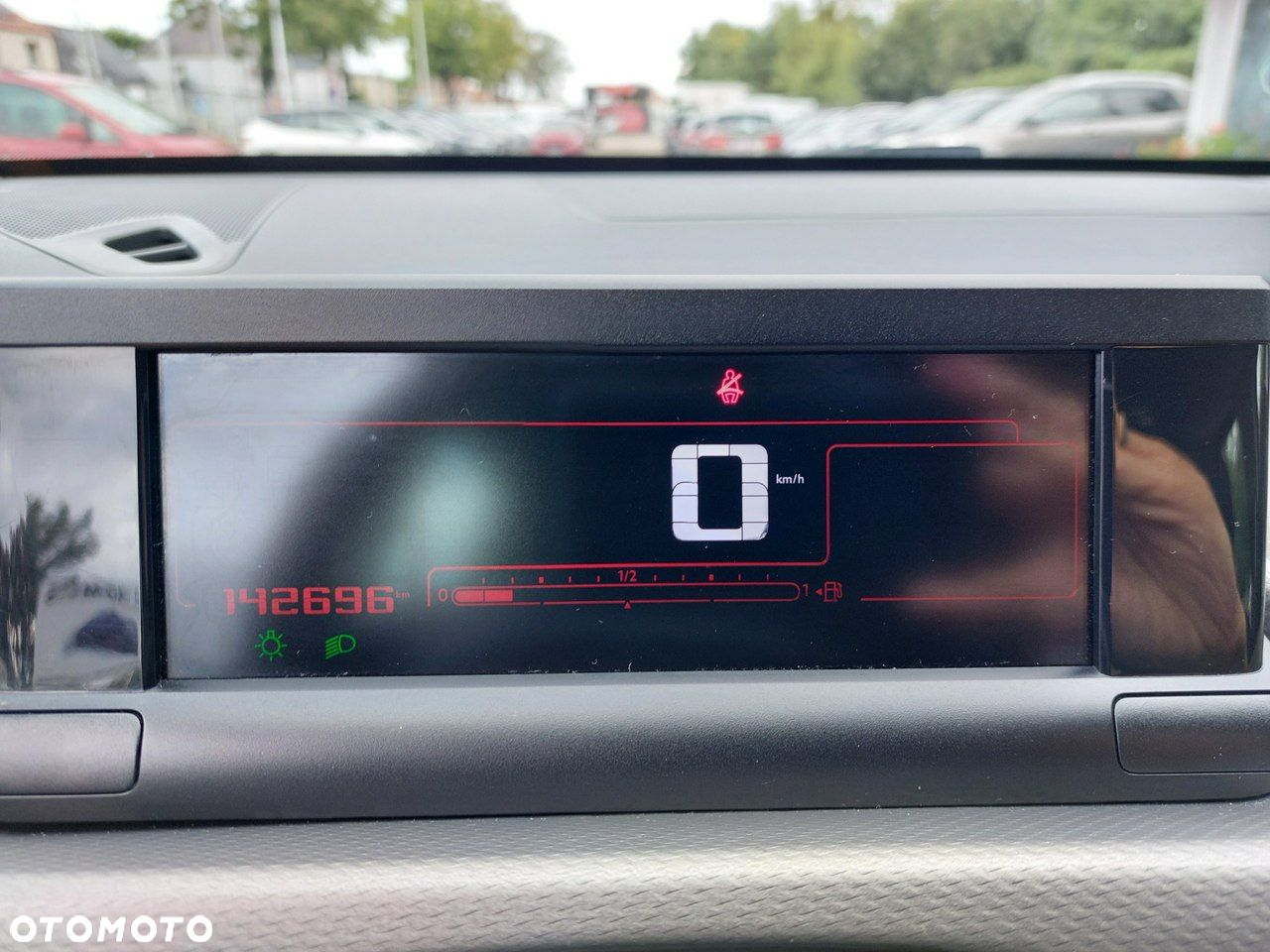 Citroën C4 Cactus - 24