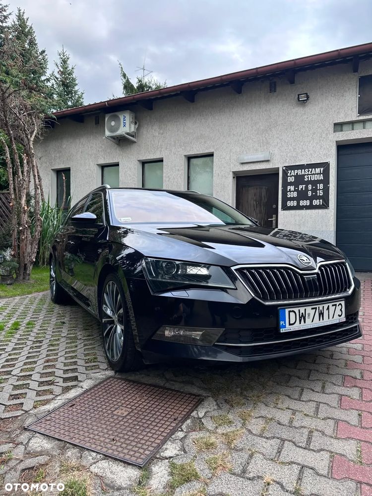Skoda Superb 2.0 TSI 4x4 L&K DSG - 6