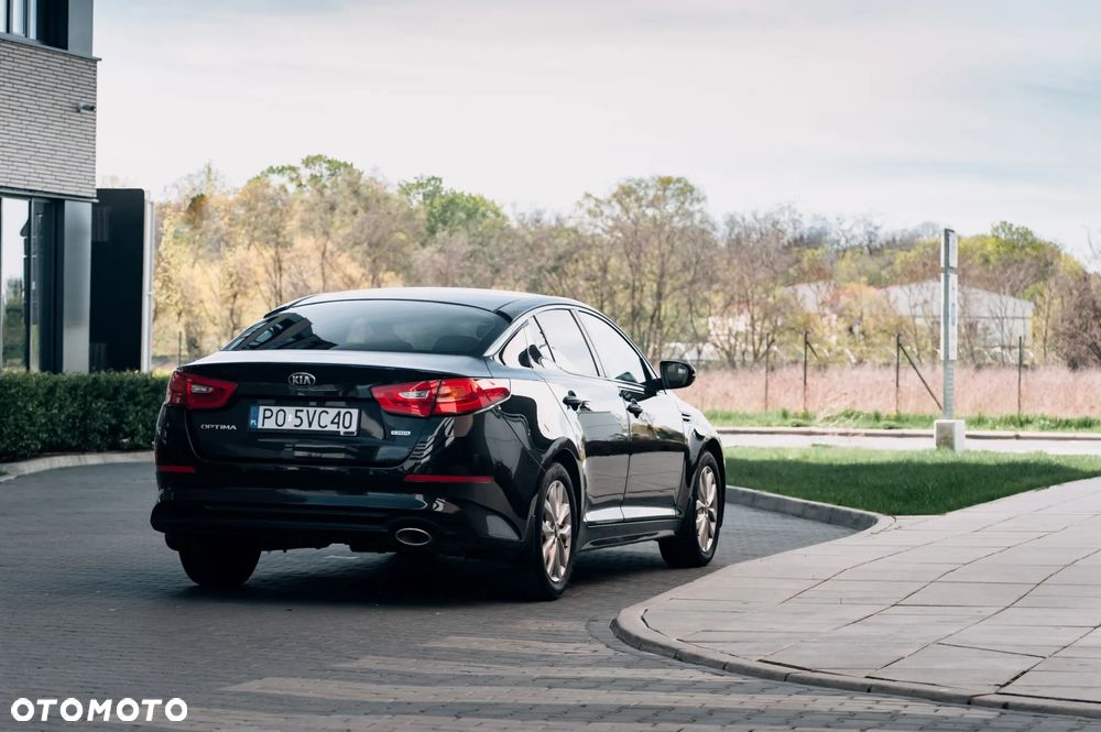 Kia Optima - 5