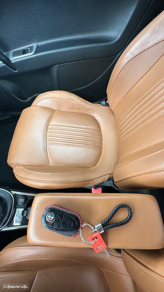 Alfa Romeo MiTo 1.3 JTD Progression S&S - 19