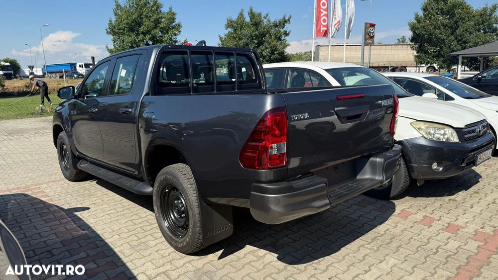 Toyota Hilux 2.4D 150CP 4x4 Double Cab AT Comfort - 4