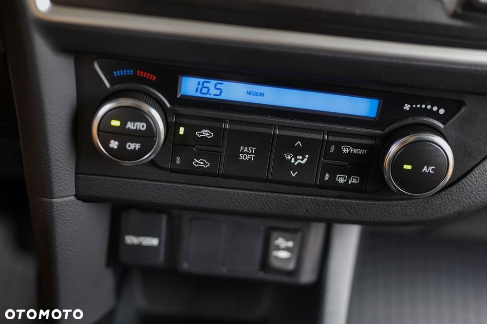 Toyota Auris - 33