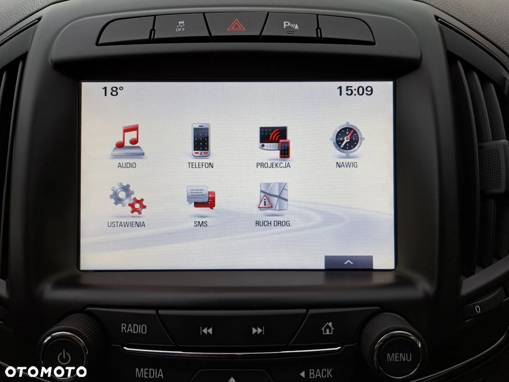 Opel Insignia - 22
