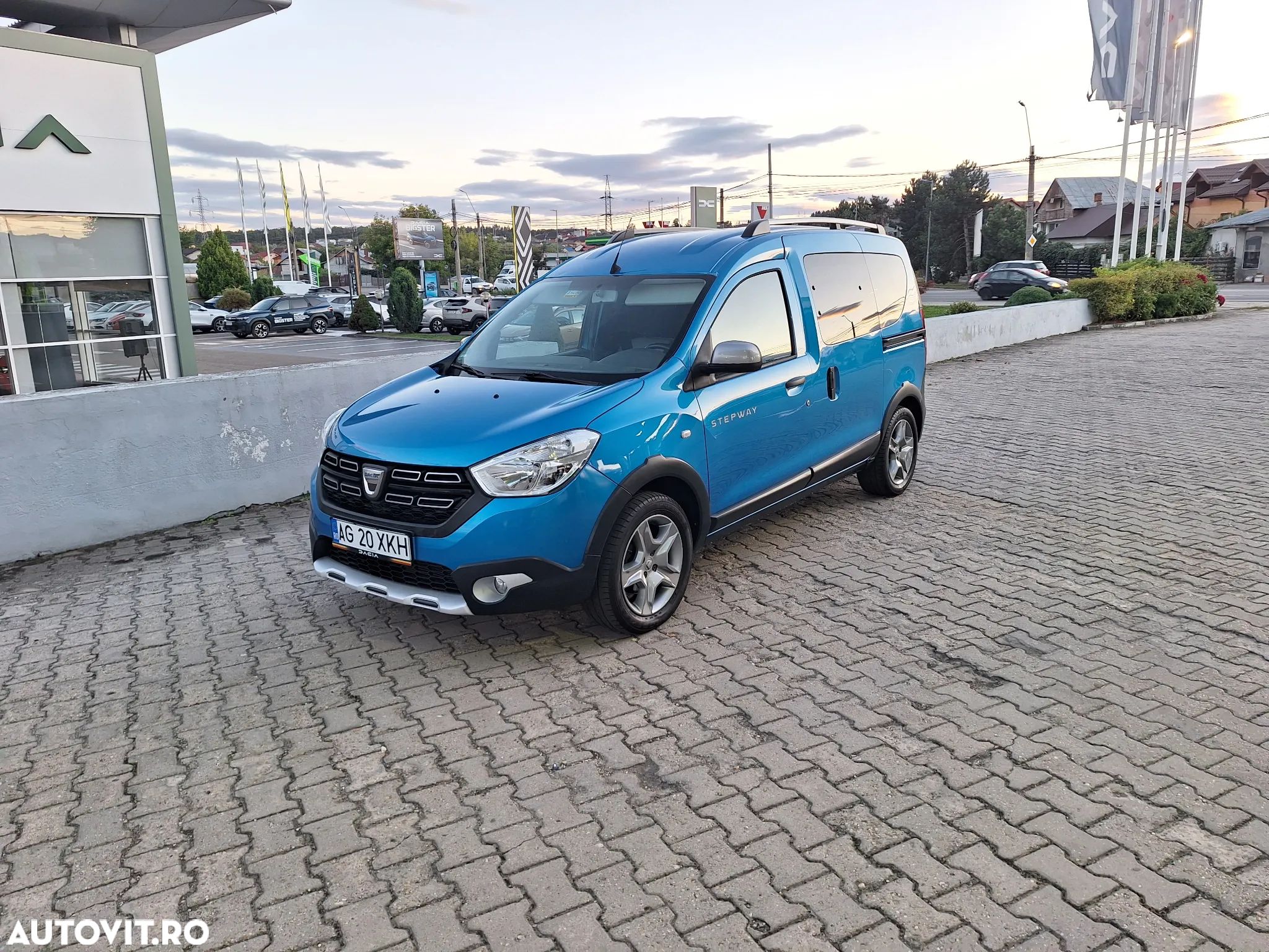Dacia Dokker 1.5 Blue dCi Stepway - 1