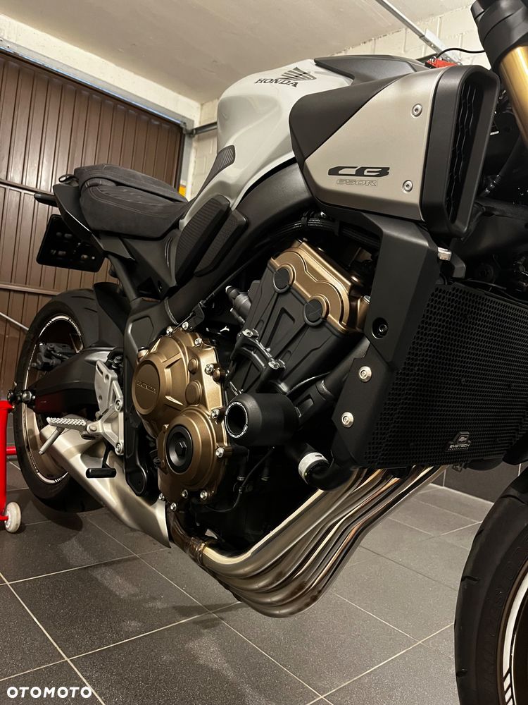 Honda CB - 7