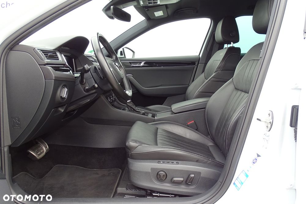 Skoda Superb 1.4 TSI DSG L&K - 10