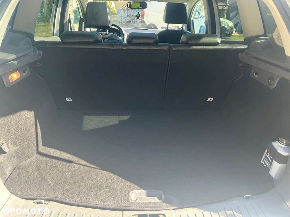 Ford Kuga 2.0 TDCi 4x4 Titanium - 7