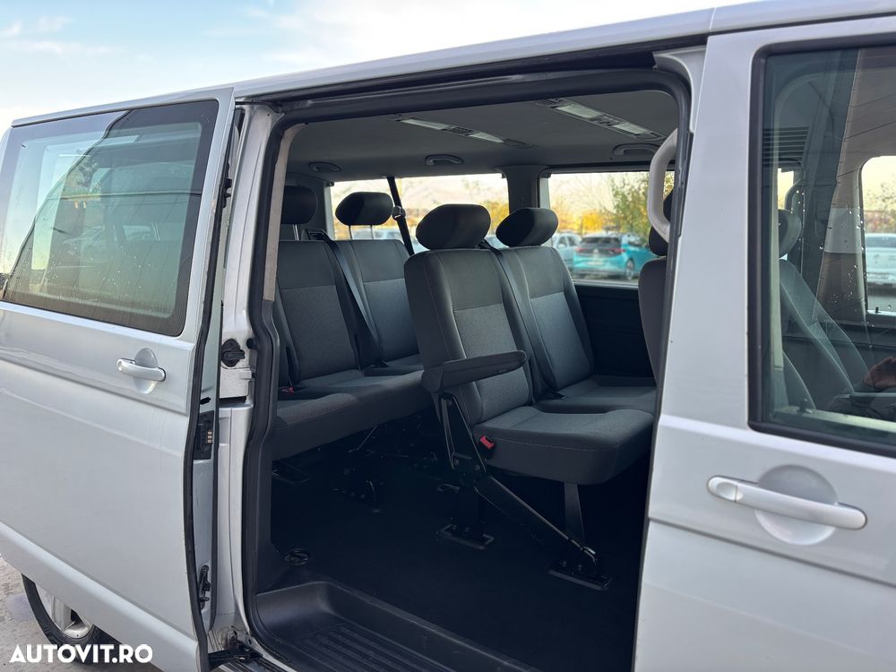 Volkswagen Caravelle - 4