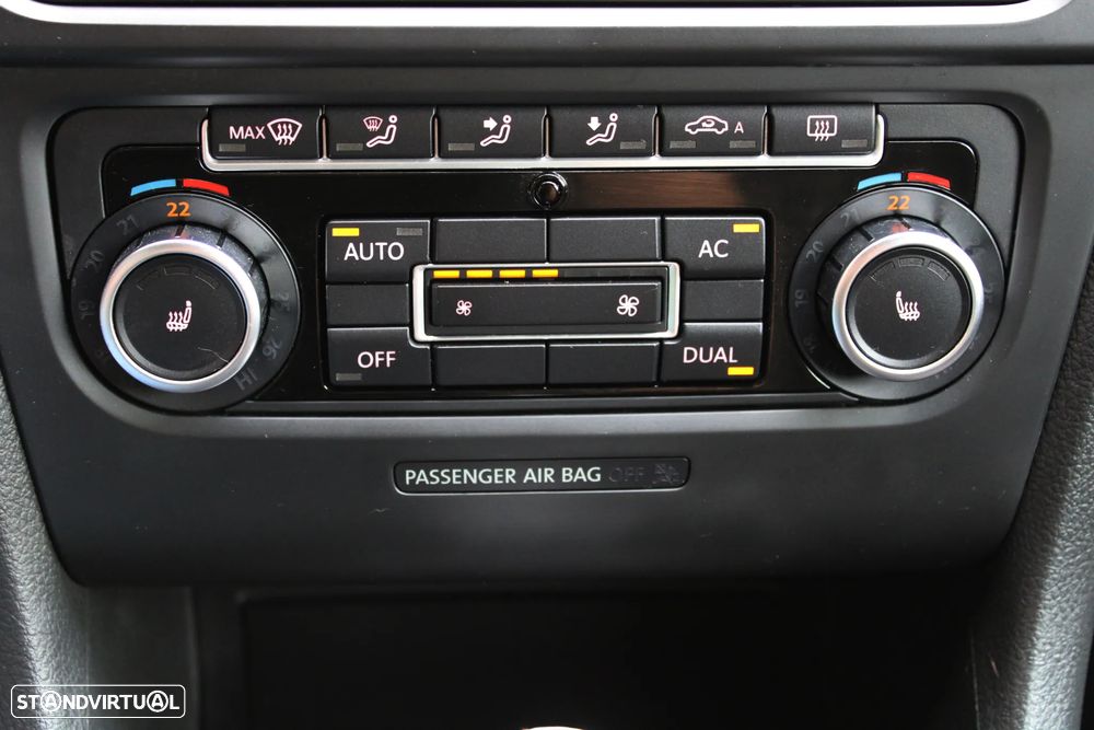 VW Golf 2.0 GTI DSG - 41