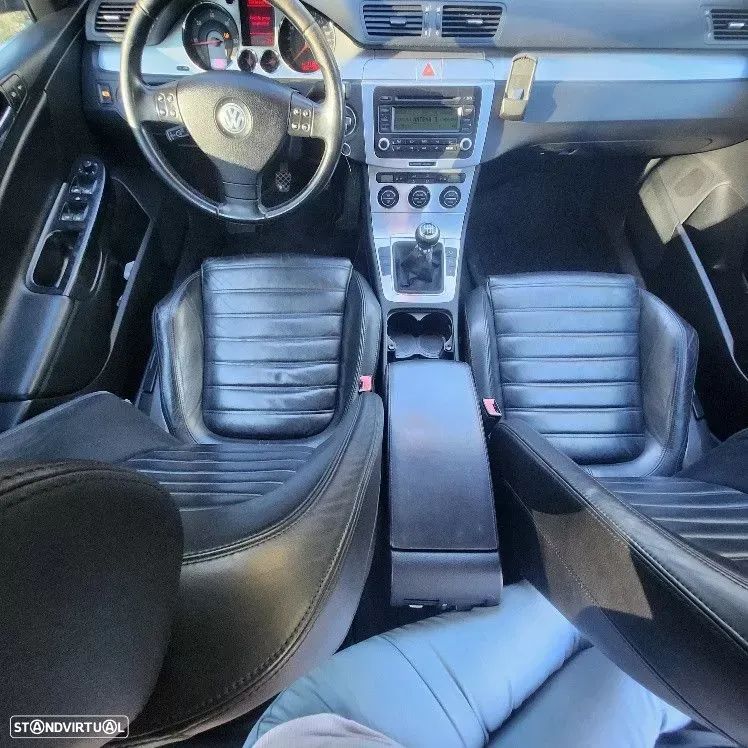 VW Passat 2.0 TDI 4M Highline - 10
