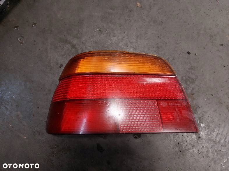 KOMPLETNY TYŁ ZDERZAK LAMPY BMW E39 520i - 3