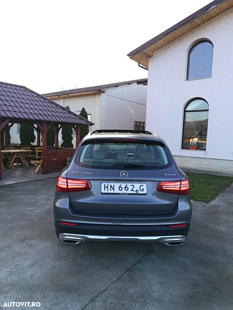 Mercedes-Benz GLC 220 d 4Matic 9G-TRONIC AMG Line - 4