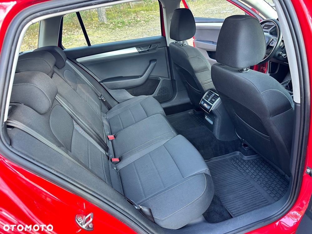 Skoda Superb 2.0 TDI Ambition - 21