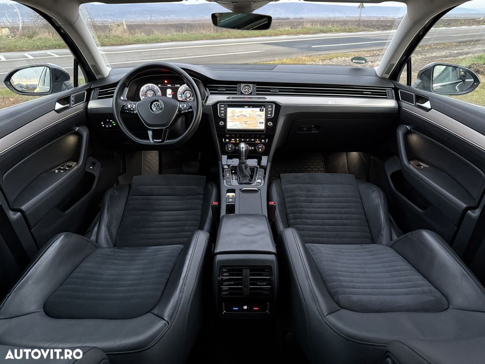 Volkswagen Passat 2.0 TDI DSG Highline - 8