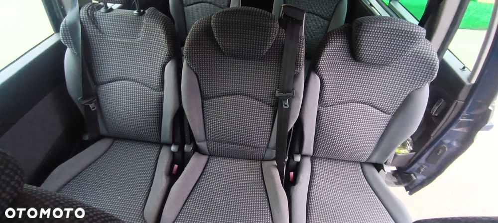 Fiat Ulysse 2.0 16V Active - 32