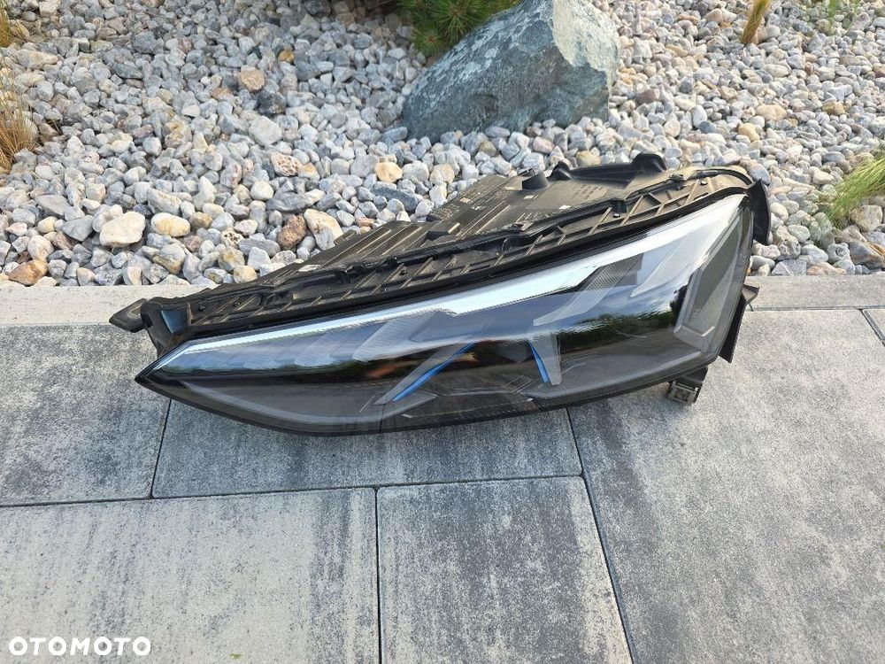AUDI E-TRON GT RS 4J3 Lampa lewa przód Kompletna Full Led Laser 4J3941085 - 2