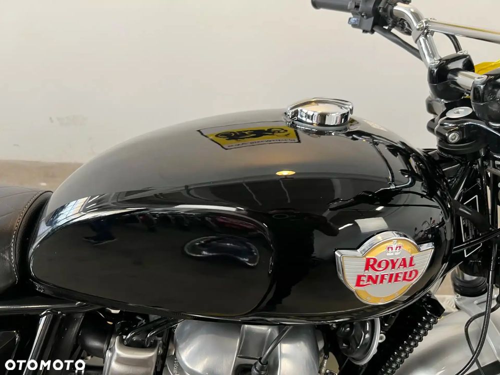 Royal Enfield Interceptor - 8