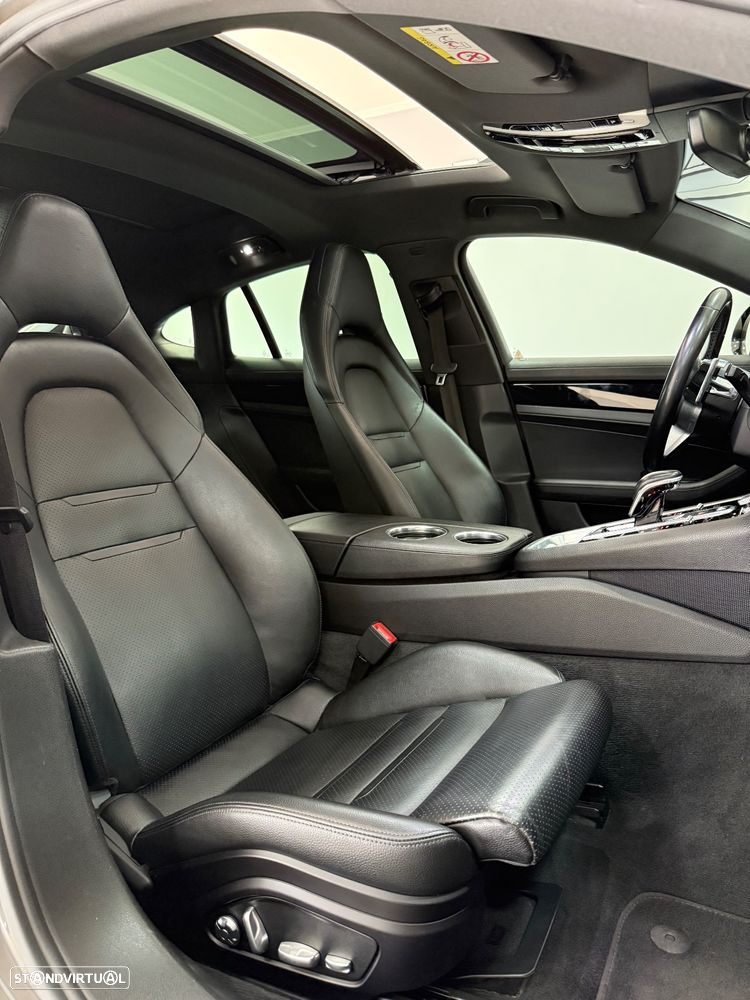 Porsche Panamera 4 Executive - 21