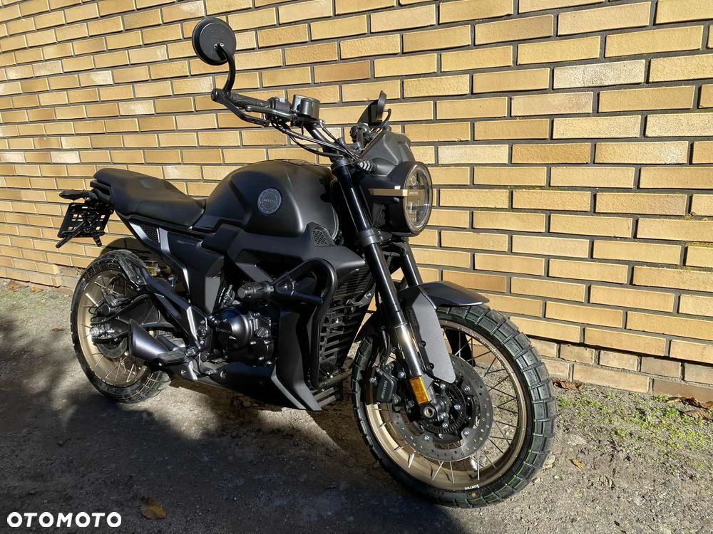 Zontes 125 G1 Spoke - 1