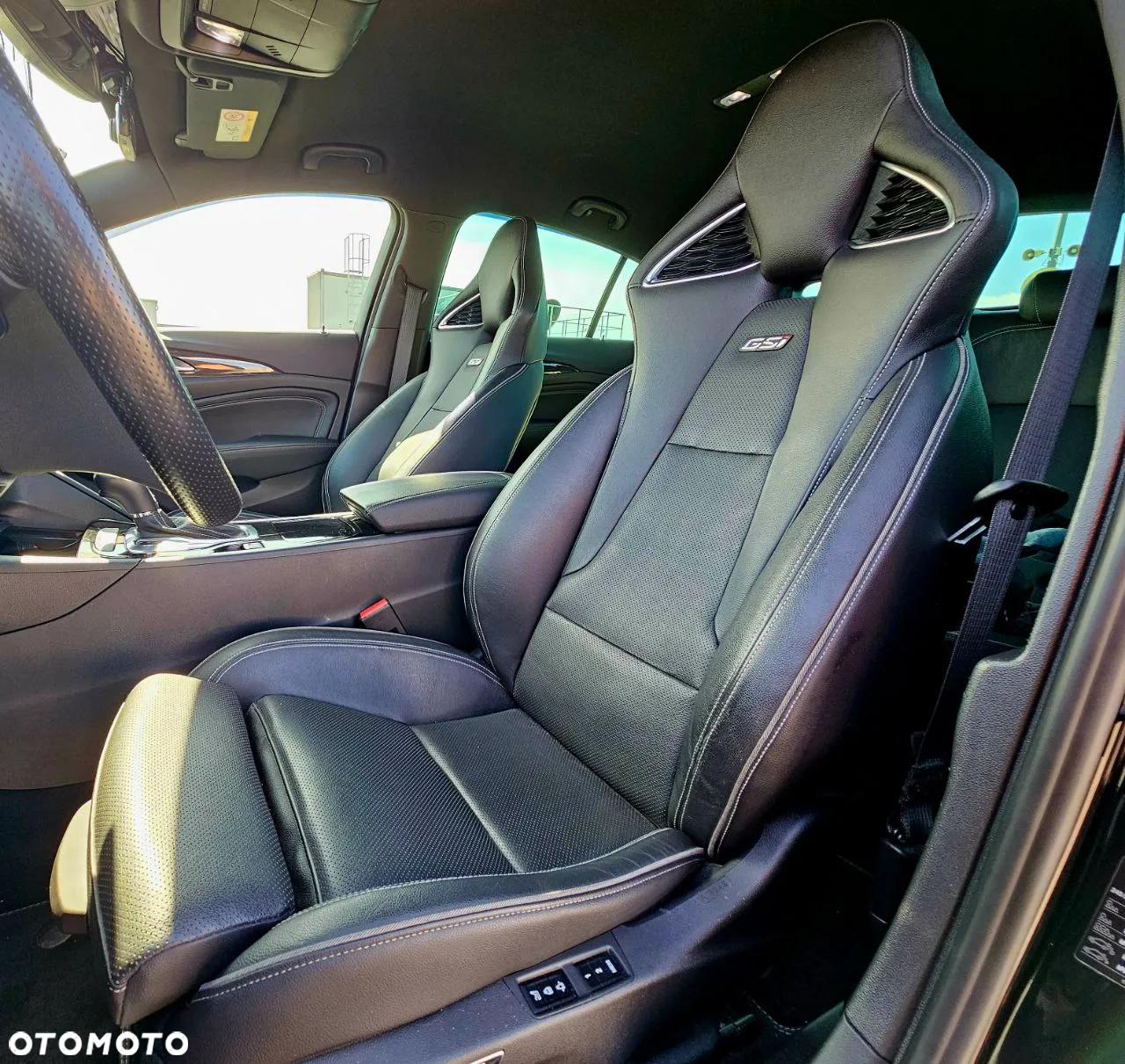 Opel Insignia 2.0 T 4x4 GSi S&S - 18