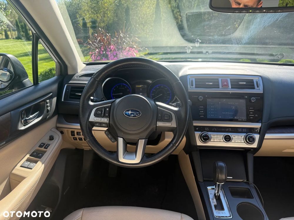 Subaru Outback 2.5i Exclusive - 14