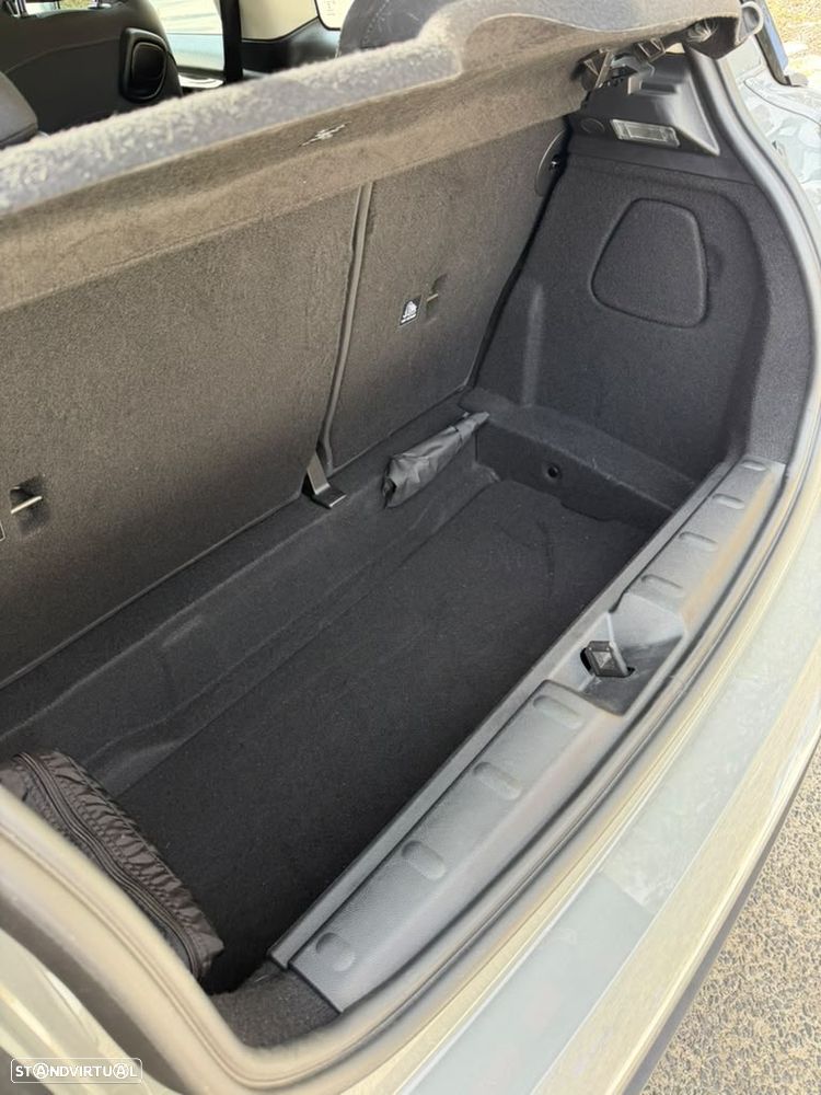MINI 3 Portas Cooper SE Classic - 14