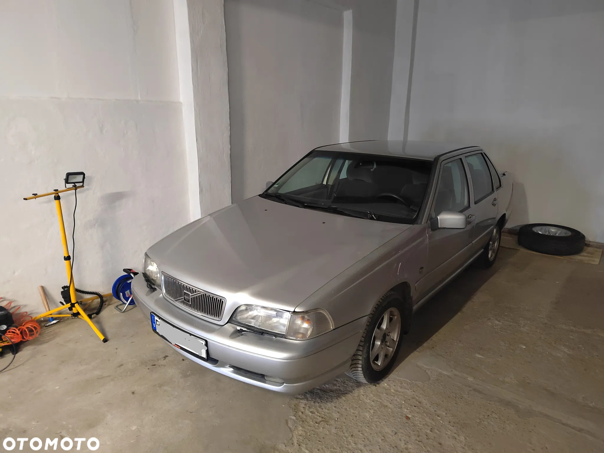 Volvo S70 2.4 - 30