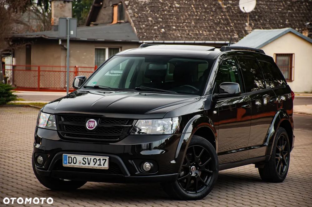 Fiat Freemont 2.0 Multijet 16V DPF Automatik Allrad Black Code - 17