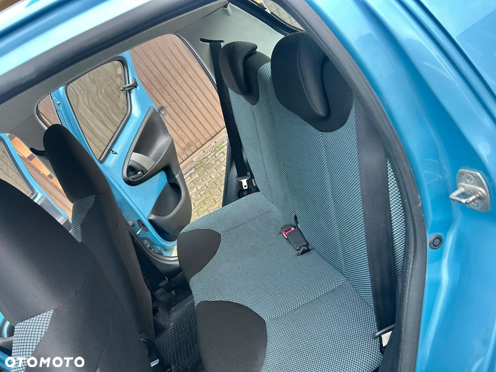 Toyota Aygo - 13