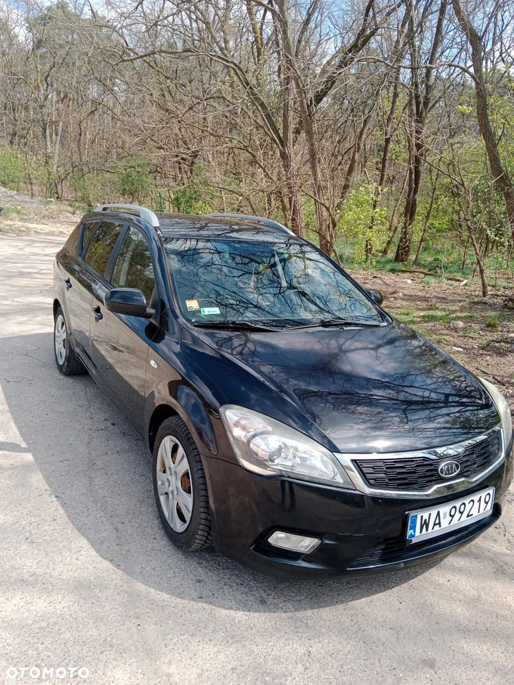 Kia Ceed 1.6 L - 4