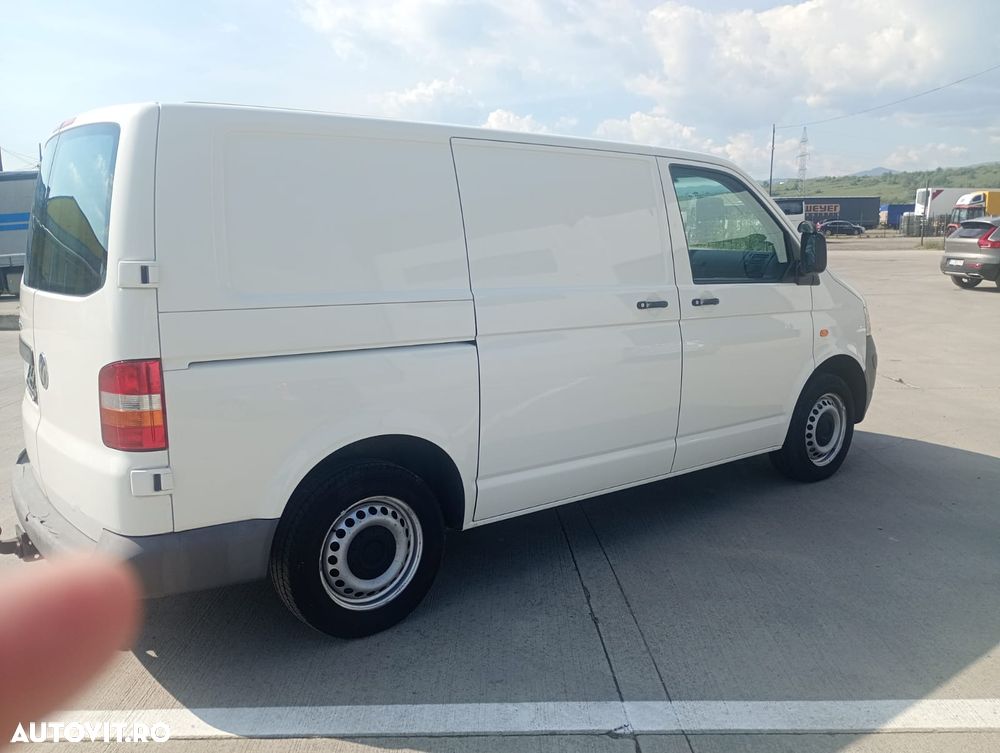 Volkswagen Transporter T5 1.9 TDi - 3