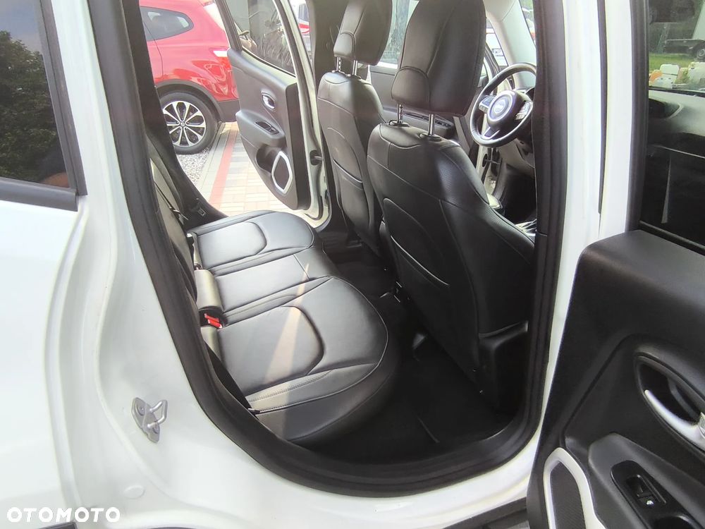 Jeep Renegade 1.4 MultiAir Limited FWD S&S - 24