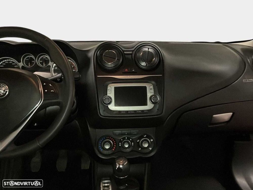 Alfa Romeo MiTo 0.9 T TwinAir Urban - 10