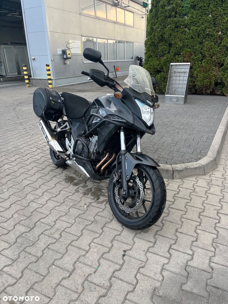 Honda CB - 11
