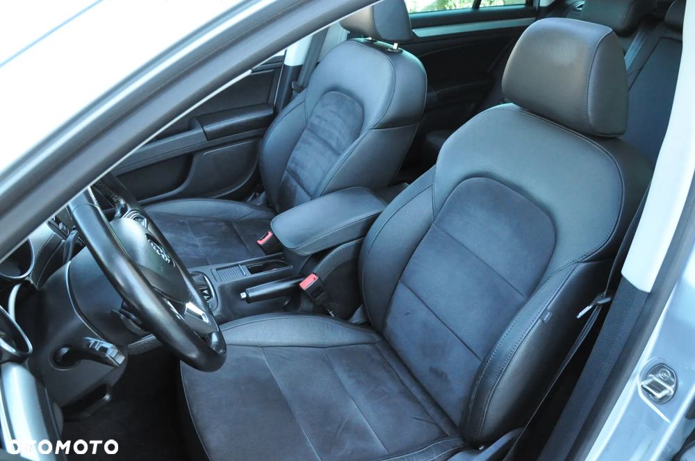 Skoda Superb 1.8 TSI DSG Exclusive - 27