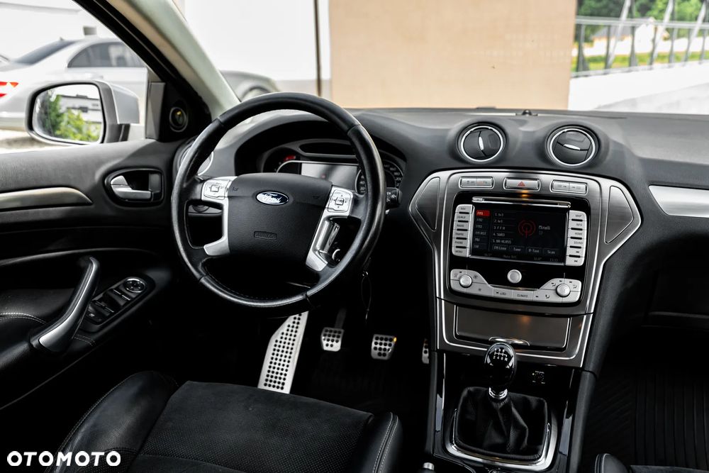 Ford Mondeo 2.5 Titanium X - 21