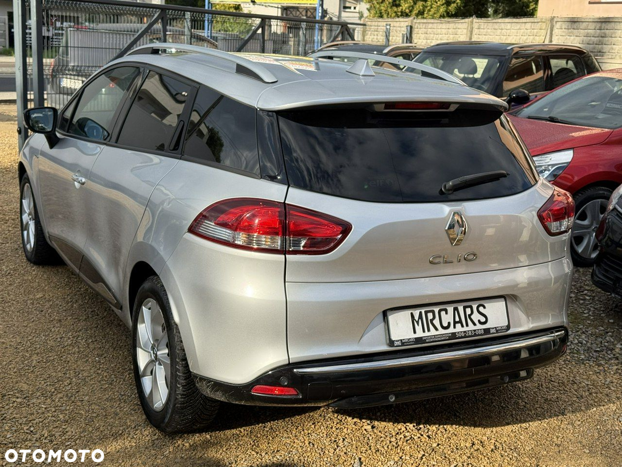 Renault Clio - 10