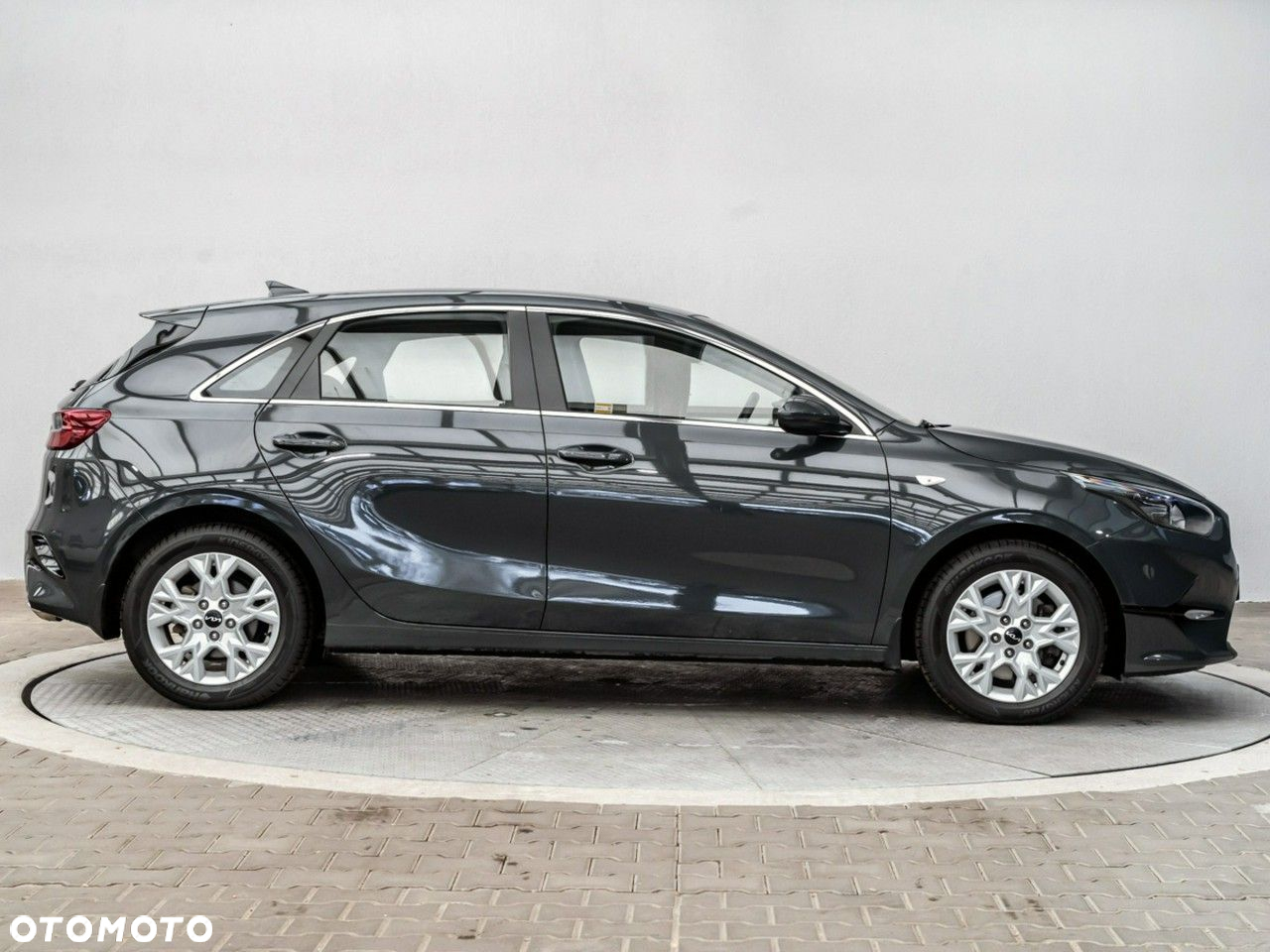 Kia Ceed 1.0 T-GDI M - 4