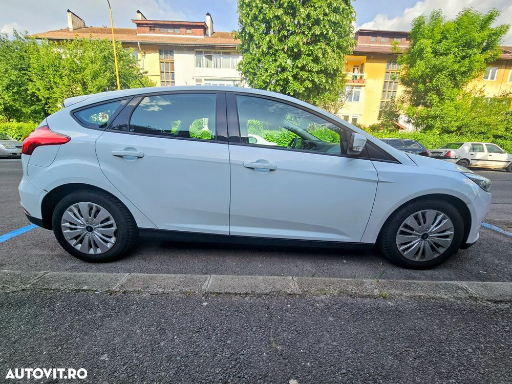 Ford Focus 1.0 EcoBoost Trend - 3