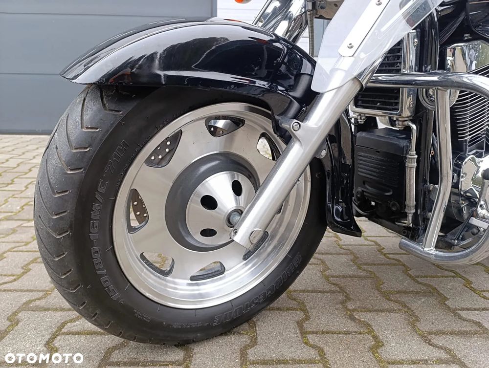 Suzuki VL 1500 Intruder LC - Boulevard C90 - 10