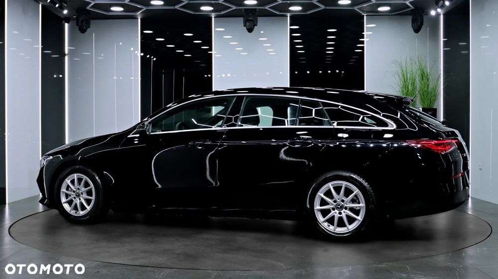 Mercedes-Benz CLA - 4