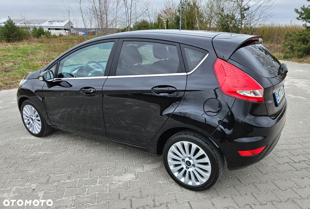Ford Fiesta 1.4 Titanium - 5