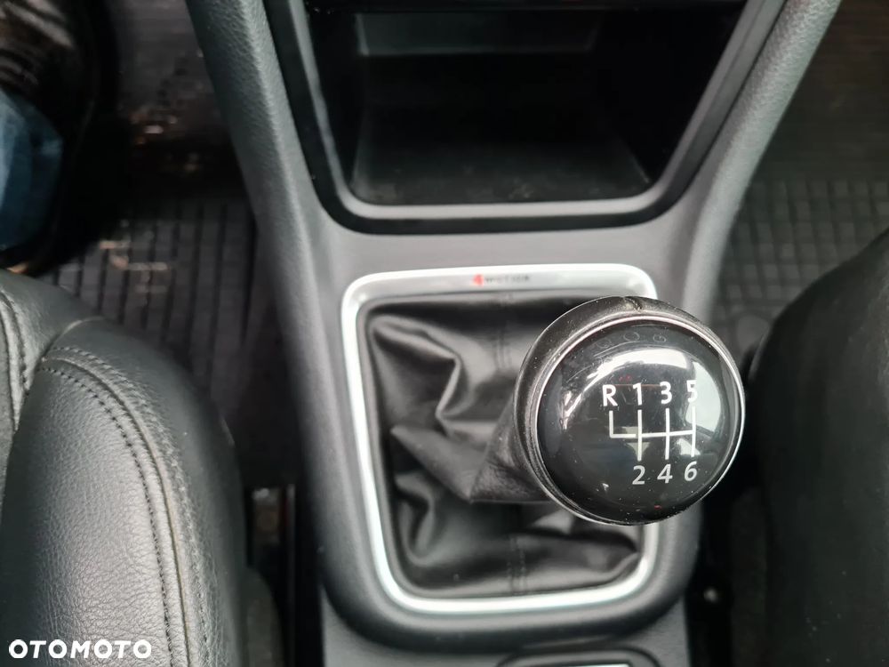 Volkswagen Sharan 2.0 TDI 4Motion BlueMotion Technology Comfortline - 32