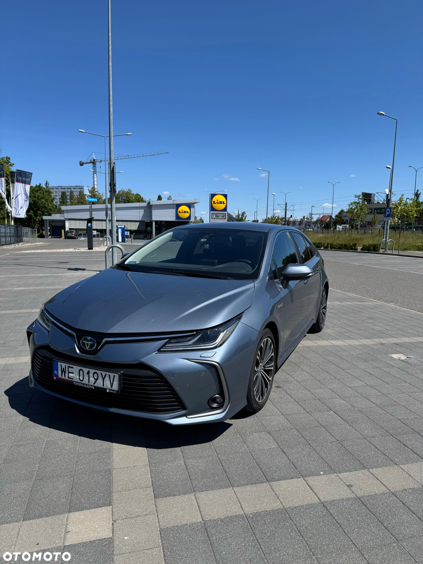 Toyota Corolla - 2