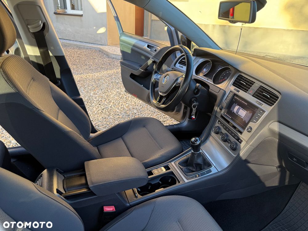 Volkswagen Golf 1.6 TDI BlueMotion Comfortline - 7