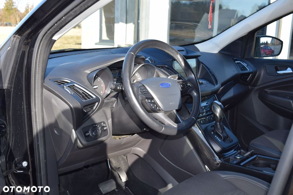 Ford Kuga 2.0 TDCi 4x4 Titanium - 17