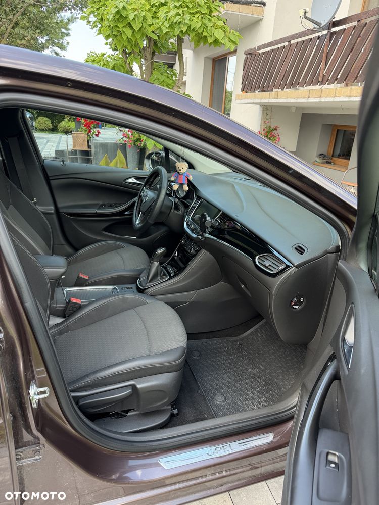 Opel Astra 2015 photo 5