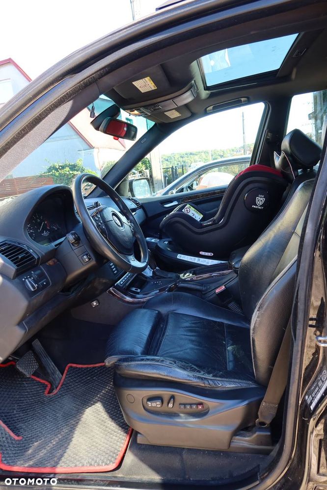 BMW X5 4.4i - 17
