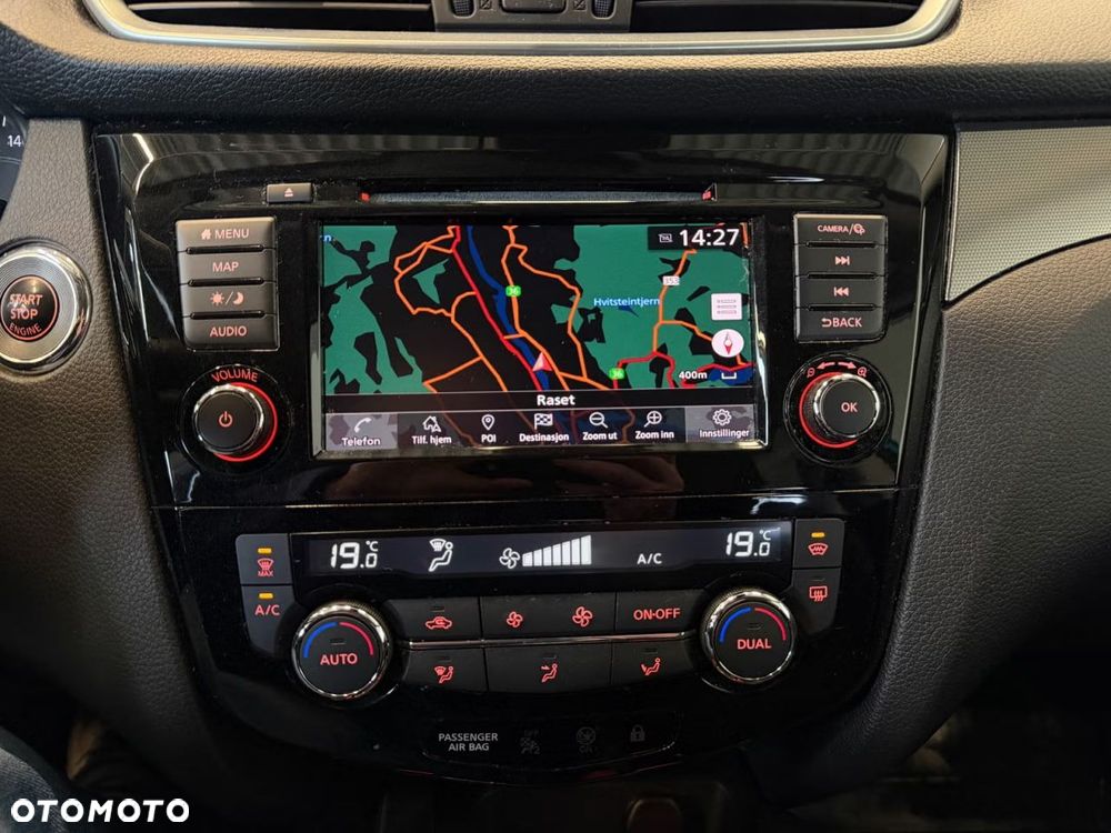 Nissan Qashqai 1.7 dCi 4x4 Tekna Xtronic - 28